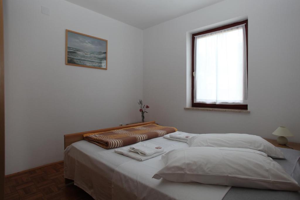 Apartments Duomo Црес Номер фото